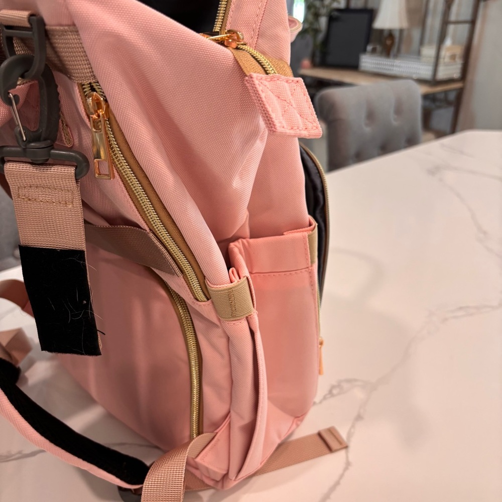 NWT, Rosegin, Diaper Bag, Backpack, Pink, Mint Condition - Picture 4 of 8